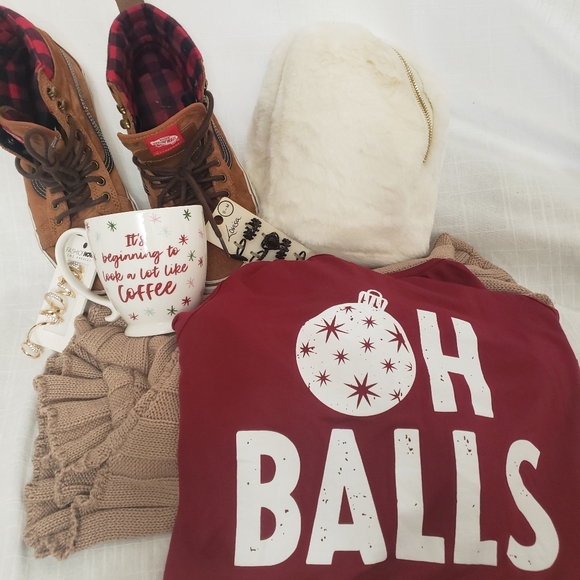 🎄"Oh Balls" Mid Sleeve Shirt/ Dress - Picture 2 of 2